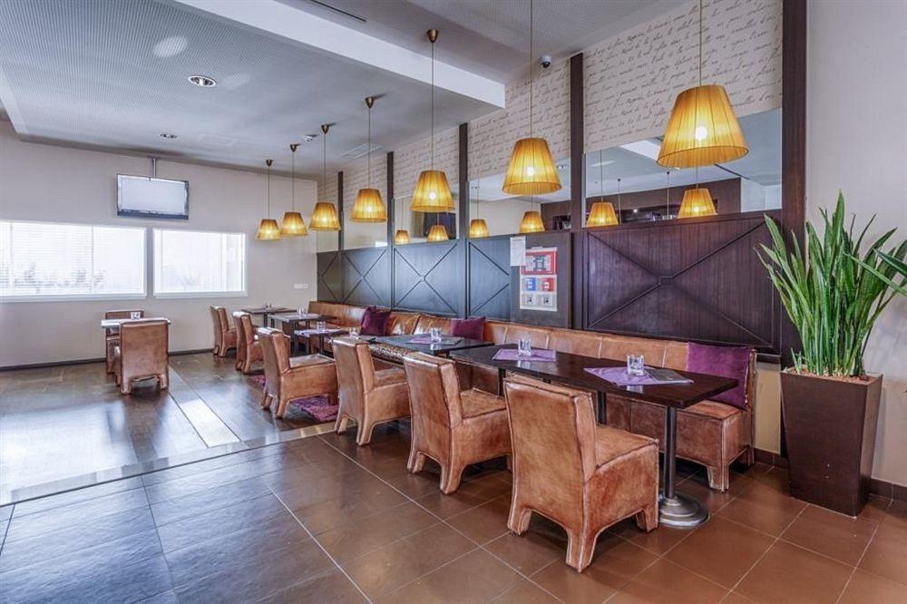 Hotel Die Zeit ซังค์ทเฟทอันแดกลาน ภายนอก รูปภาพ