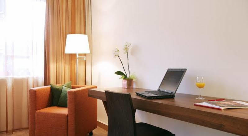 Hotel Die Zeit ซังค์ทเฟทอันแดกลาน ภายนอก รูปภาพ