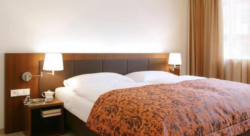 Hotel Die Zeit ซังค์ทเฟทอันแดกลาน ภายนอก รูปภาพ